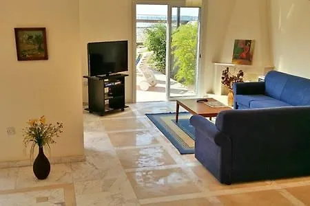House 3 Vilă
