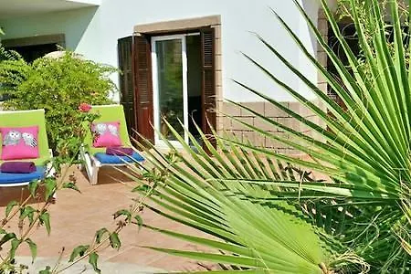 House 3 Вілла *