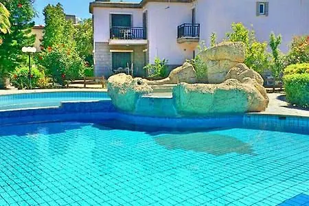 House 3 Vila Larnaca
